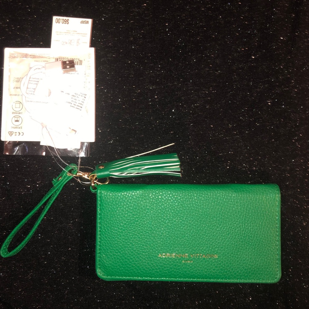 Charging phone wallet wristlet